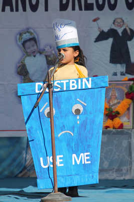 fancy dress comp (15)