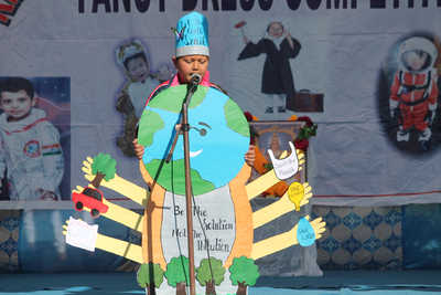 fancy dress comp (20)