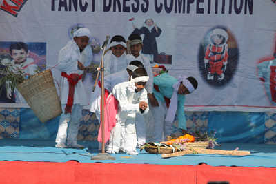 fancy dress comp (24)